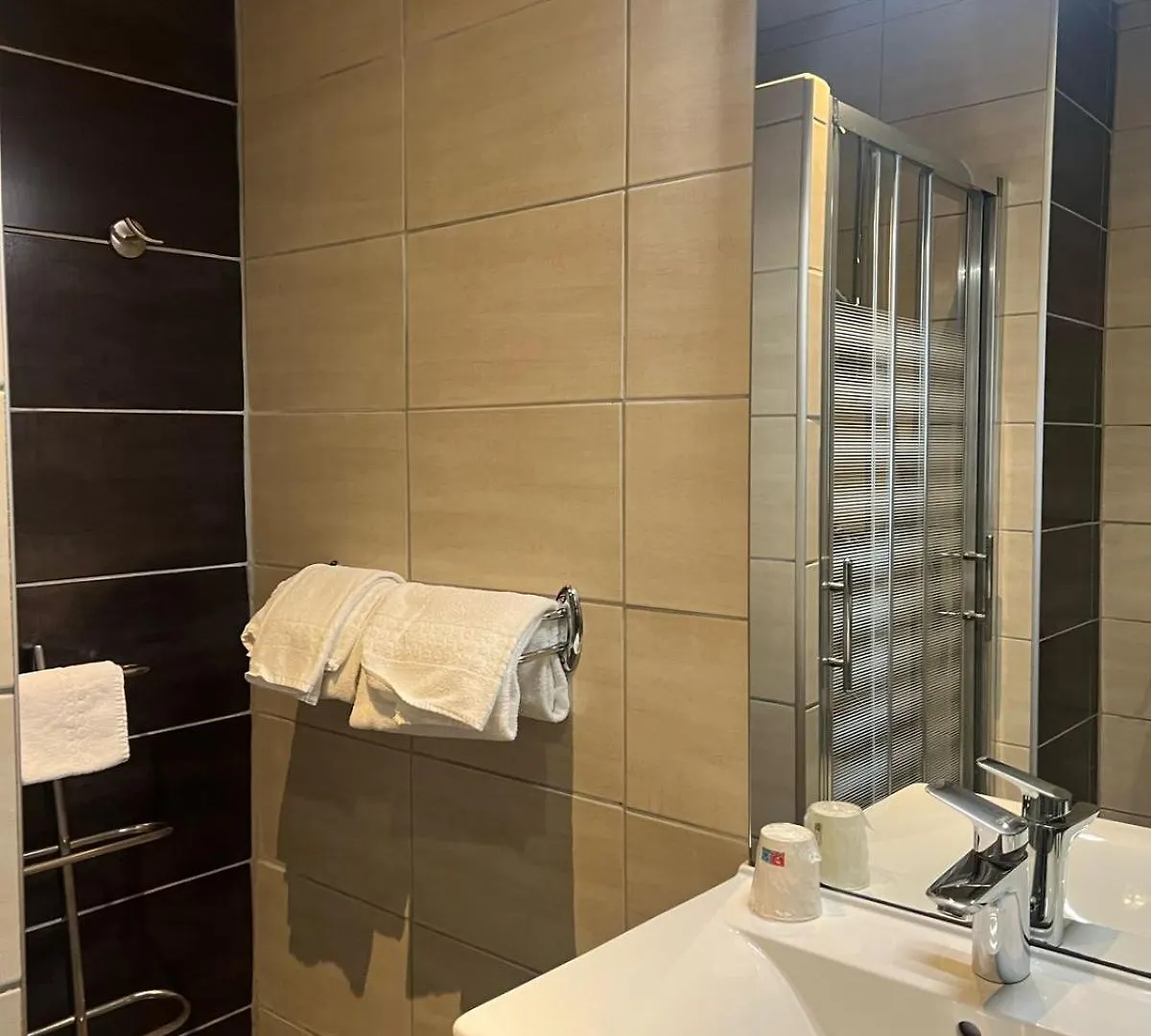 Hotel Roc De Massabielle Lourdes Francja