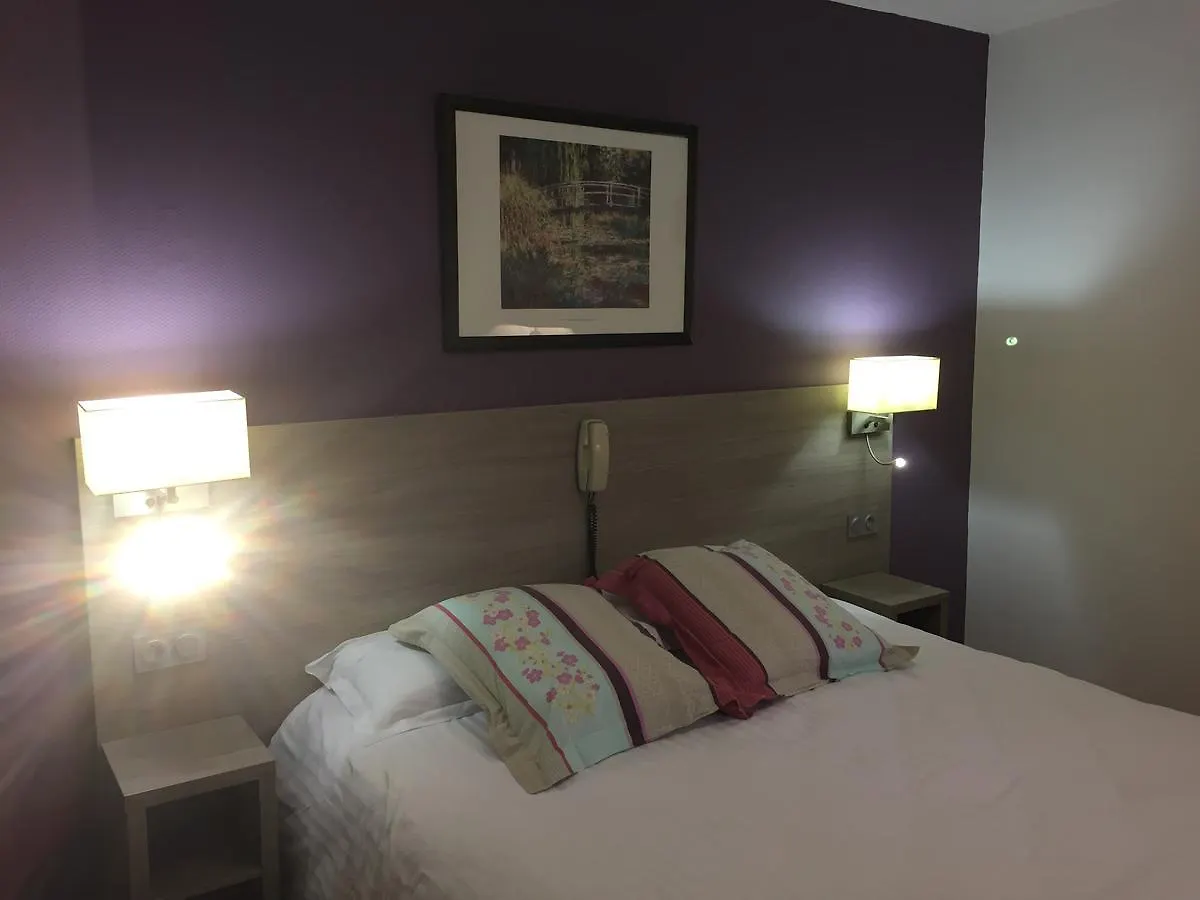 ***  Hotel Roc De Massabielle Lourdes Francja